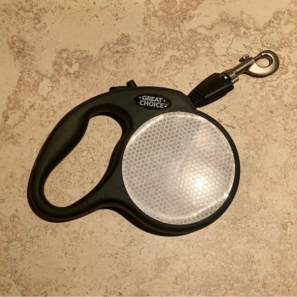 Great Choice Retractable & Reflective Tape Leash - Picture 9 of 12
